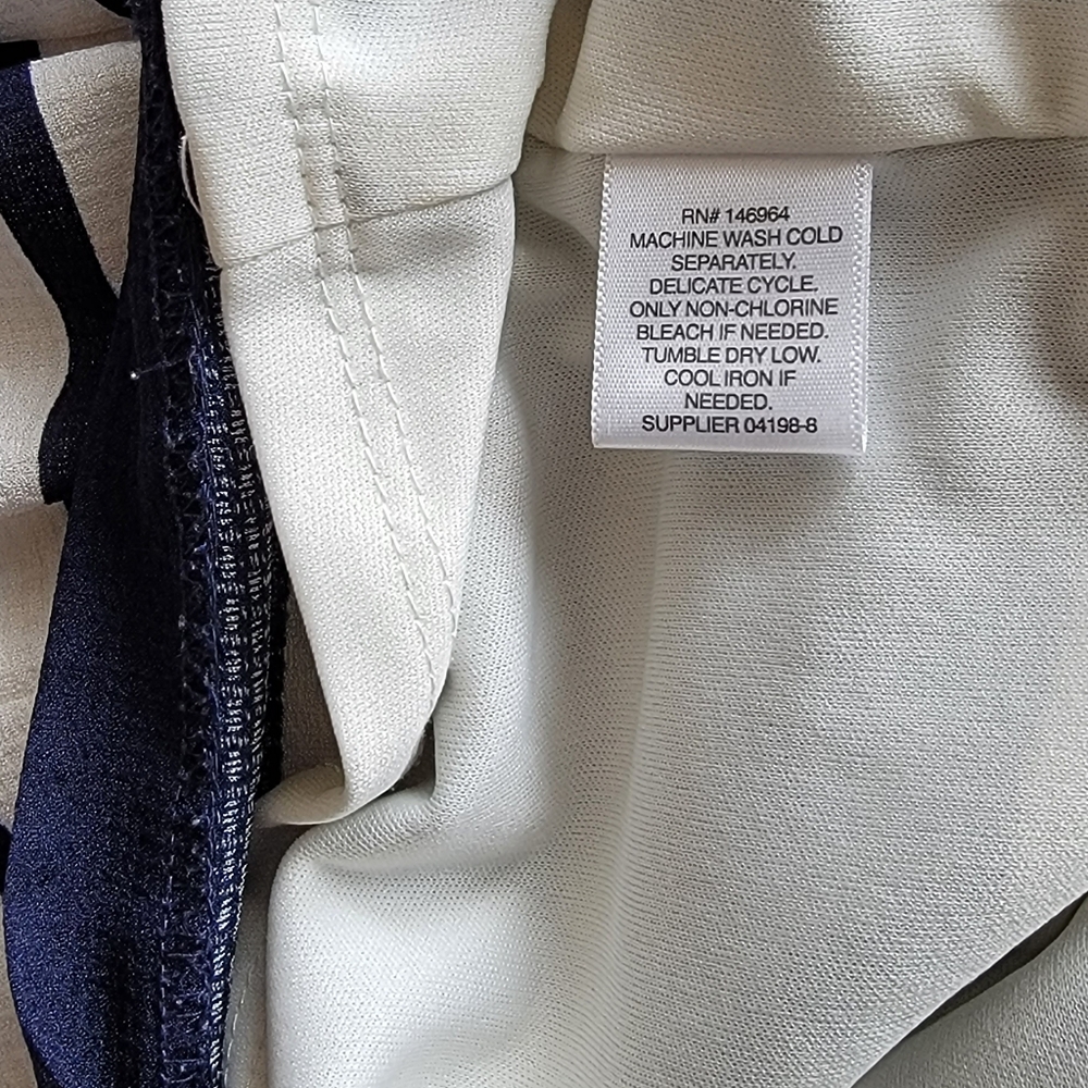 Liz Claiborne White and Navt Striped Dress, size 10, short sleeve - Picture 4 of 5